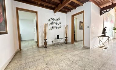 Casa en Venta 2do Parque Laureles Medellín