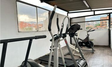 Casa en Venta 2do Parque Laureles Medellín