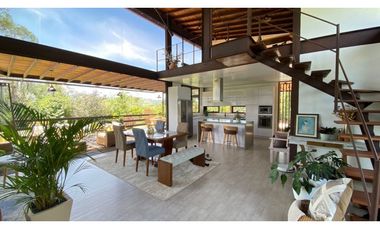 Vendo Casa Campestre en El Retiro Antioquia