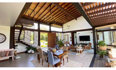 Vendo Casa Campestre en El Retiro Antioquia