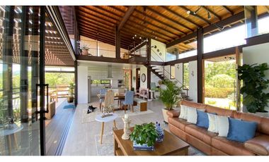 Vendo Casa Campestre en El Retiro Antioquia