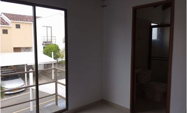 VNDO CASA CONJUNTO CERRADO SECTOR LA VILLA