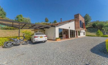 Vendo Casa Campestre en El Retiro Antioquia