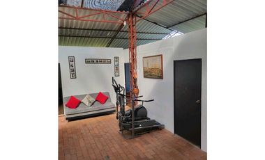 Finca de 25 mil M2 en 699 mill negociables en La Mesa Cund