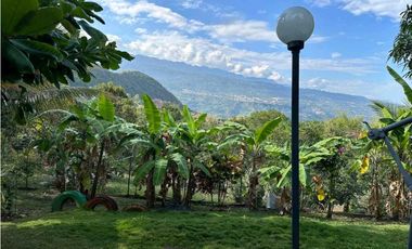 Finca de 25 mil M2 en 699 mill negociables en La Mesa Cund
