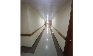 OFICINA EN ARRIENDO, AV. EL DORADO, SECTOR EMPRESARIAL