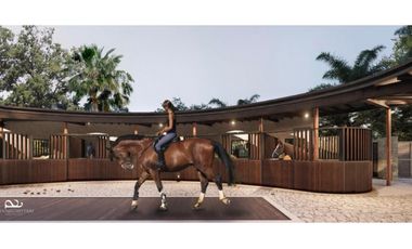 LOTE EN EXCLUSIVA PARCELACION CON CABALLERIZAS