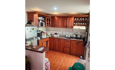 VENDO CASA EN DOSQUEBRADAS SECTOR JARDIN COLONIAL