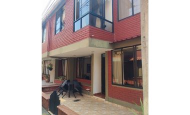 VENDO CASA EN DOSQUEBRADAS SECTOR JARDIN COLONIAL