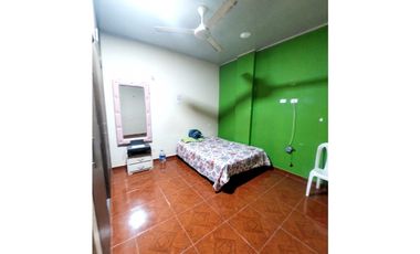 VENTA DE CASA DE TRES PISOS B/JUAN XXIII DE MONTERIA