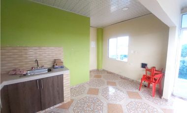 VENTA DE CASA DE TRES PISOS B/JUAN XXIII DE MONTERIA