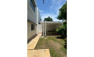 VENTA DE CASA LUJOSA  EN BARRIO LA CASTELLANA