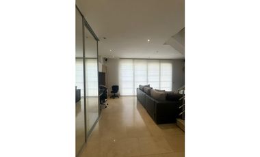 VENTA DE CASA LUJOSA  EN BARRIO LA CASTELLANA