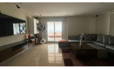VENTA DE CASA LUJOSA  EN BARRIO LA CASTELLANA
