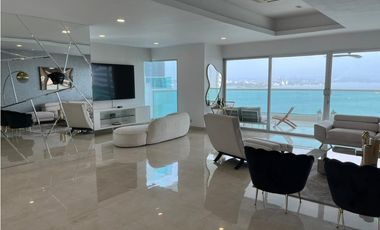 Apartamento Bocagrande sobre la bahia