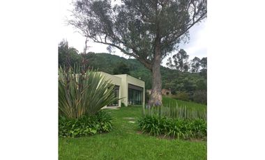 CASA EN VENTA,  2.060 MTS, SOPO, YERBABUENA. CUNDINAMARCA
