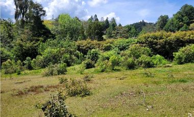 Venta de Lote en Unidad Cerrada en Sector Pantanillo Retiro