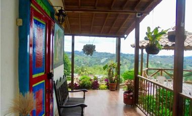 CASA FINCA EN VENTA EN GUATAPÉ ANTIOQUIA