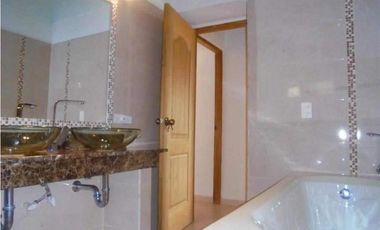 CASA FINCA EN VENTA EN GUATAPÉ ANTIOQUIA
