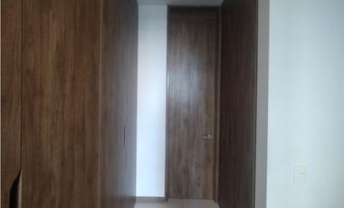 ARRIENDO APARTAMENTO EN ALTAMIRA