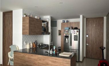 ARRIENDO APARTAMENTO EN ALTAMIRA