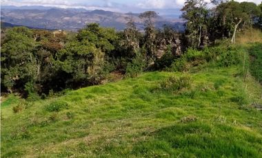 FINCA SE VENDE. TAUSA  CUND.