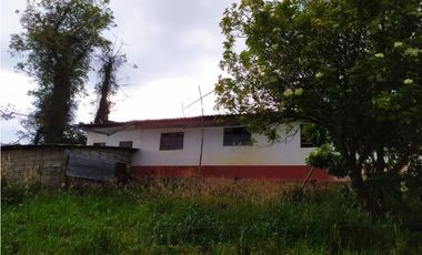 FINCA SE VENDE. TAUSA  CUND.
