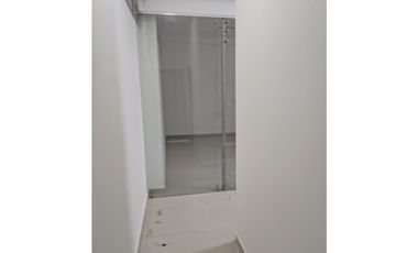 SE ARRIENDO LOCAL CABECERA