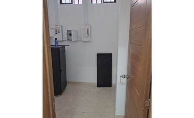 SE ARRIENDO LOCAL CABECERA