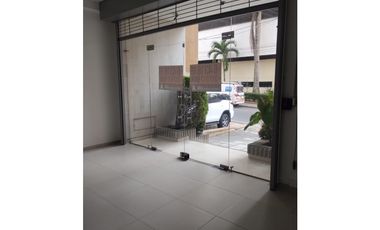 SE ARRIENDO LOCAL CABECERA