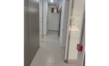 SE ARRIENDO LOCAL CABECERA