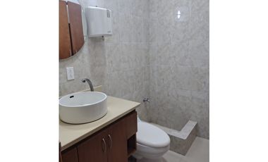 SE ARRIENDO LOCAL CABECERA