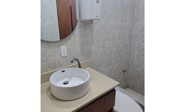 SE ARRIENDO LOCAL CABECERA