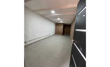 Galpón 1500m2 sobre ruta 11 a estrenar!!