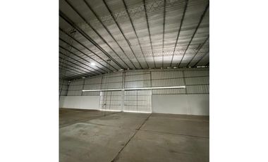 Galpón 1500m2 sobre ruta 11 a estrenar!!