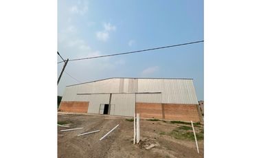 Galpón 1500m2 sobre ruta 11 a estrenar!!