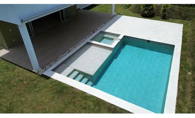 Arriendo Casa Campestre en Cerritos