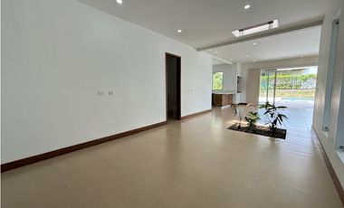 Arriendo Casa Campestre en Cerritos