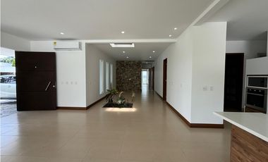 Arriendo Casa Campestre en Cerritos