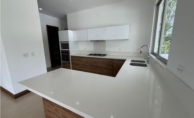 Arriendo Casa Campestre en Cerritos