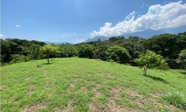 SE VENDE LOTE CON ALTA PROYECCIÓN TURISTICA EN BONDA