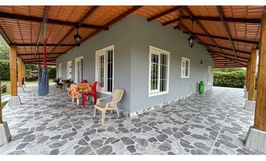 Finca en parcelación en venta / permuta Tienda Nueva Palmira Valle