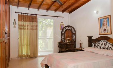 SE ARRIENDA APARTAMENTO DE 3 HABITACIONES EN EL JARDIN, SANTA MARTA