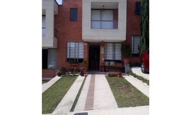 CASA EN VENTA LA ESTRELLA BARRIO LAS BRISAS