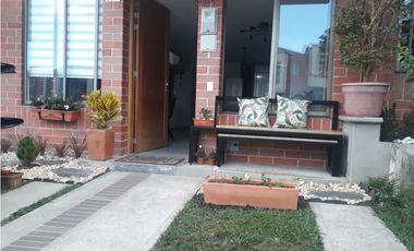 CASA EN VENTA LA ESTRELLA BARRIO LAS BRISAS