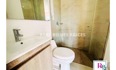 VENDO APARTAMENTO 3 PISO CON ASCENSOR