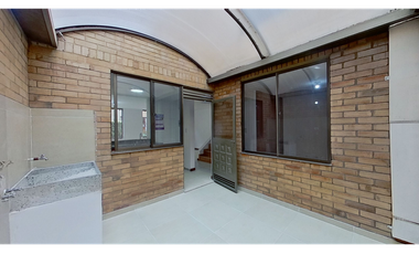 Venta Casa Mosquera, 3 Pisos, Garaje, 123m2,