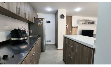 Vendo apartamento en Itagui, sector viviendas del sur. 82.5 m2