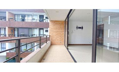 Vendo apto Remodelado a 5 minutos del Parque de El Retiro