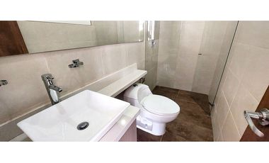 Vendo apto Remodelado a 5 minutos del Parque de El Retiro